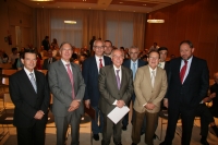 Csar Nombela, junto a integrantes del Foro Synthesis