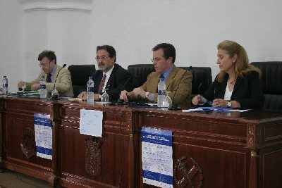 Roger Chartier clausura el ciclo de conferencias del Aula de Religin y Humanismo