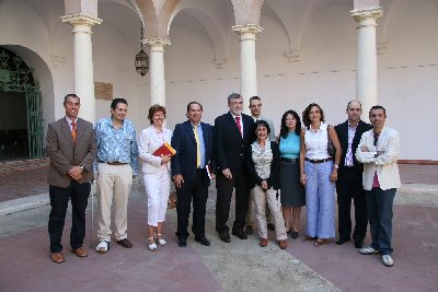 Presentacin del libro 'Innovacin Docente en las titulaciones de Derecho y ADE'