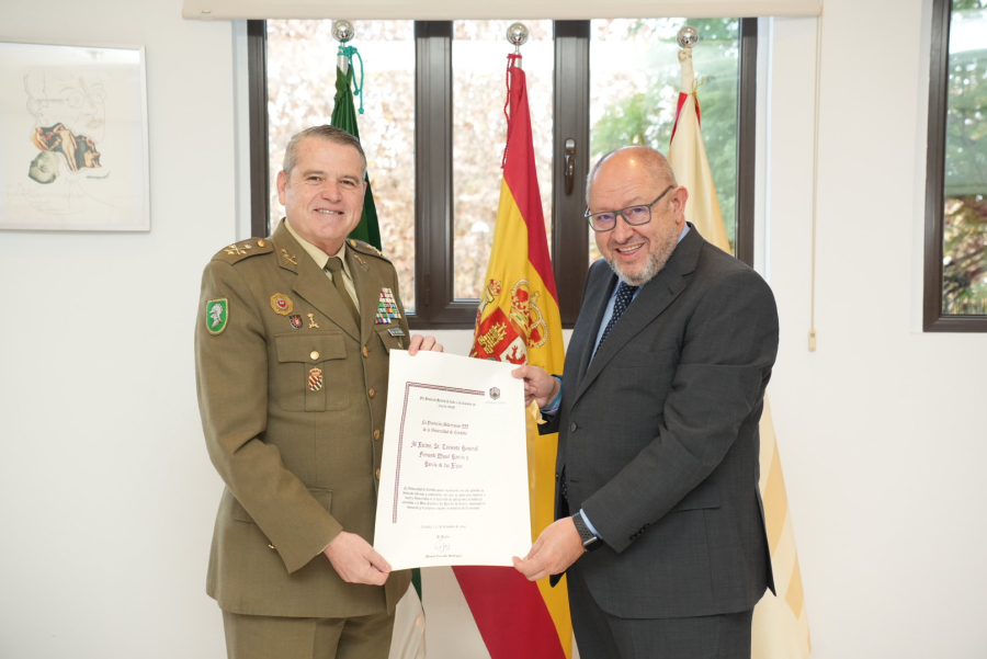 Distincion Abderraman TTe General García y García de las HIjas