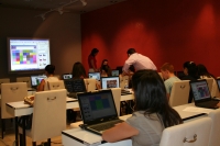 Corduba 2011:  A los profesores de edad ms avanzada les falta formacin tecnolgica para acceder a la Escuela TIC 2.0, segn un experto