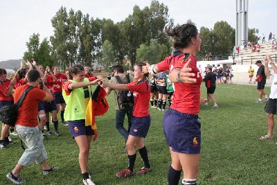  El equipo femenino espaol vence en la final a Canad y se proclama campen del mundo de rugby universitario a siete