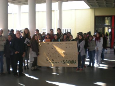 Estudiantes de Ciencias de la Educacin apoyan a Aminetu Haidar
