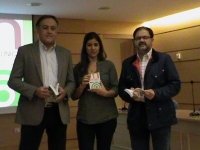 Rafael Gmez Villamandos (Director Hospital Clnico), Pilar Muoz (Coordinadora de la obra) y Librado Carrasco (Decano Facultad Veterinaria)