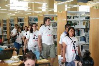 Doscientos escolares del Colegio Federico Garcia Lorca visitan Rabanales dentro de un programa del Secretariado Gitano