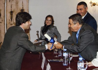 El Colegio de Qumicos de Andaluca y Extremadura premia una tesis doctoral de la UCO