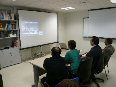 Las Universidades de Crdoba y de Concepcin (Chile)  conectan por videoconferencia para desarrollar un programa de doctorado.