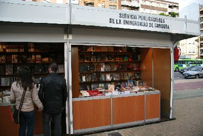 El Servicio de Publicaciones de la UCO expone sus novedades en la Feria del Libro
