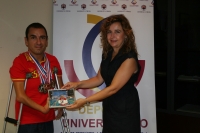 Martnez Tajuelo, junta a la vicerrectora de Vida Universitaria y Responsabilidad Social, Rosario Mrida