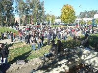 Simulacro de evacuacin general, por amenaza de bomba, en el Aulario Averroes del Campus Universitario de Rabanales.